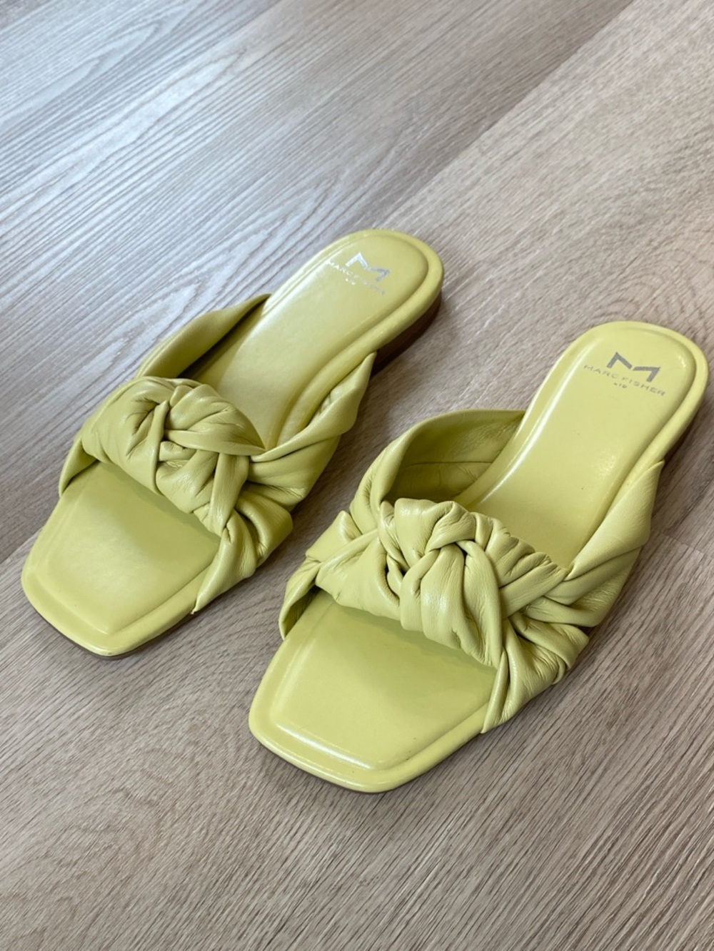 Marc Fisher Leather Slide Sandals Knotted Strap Square Toe Size 7